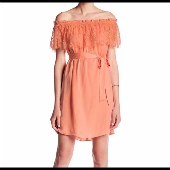 NEW DO+BE Lace Off The Shoulder Dress - Picture 1 of 8